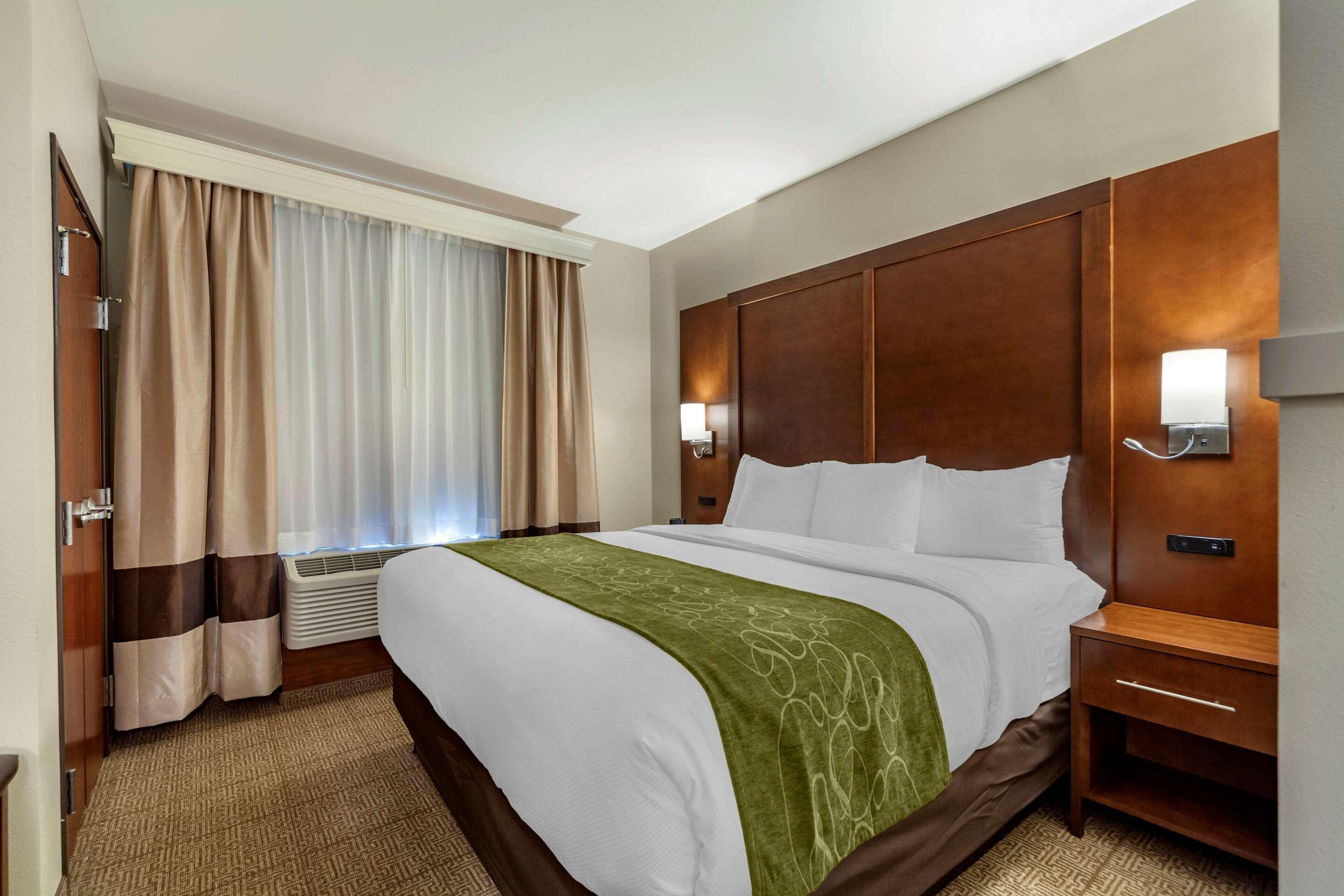 Comfort Suites Grand Island Bagian luar foto