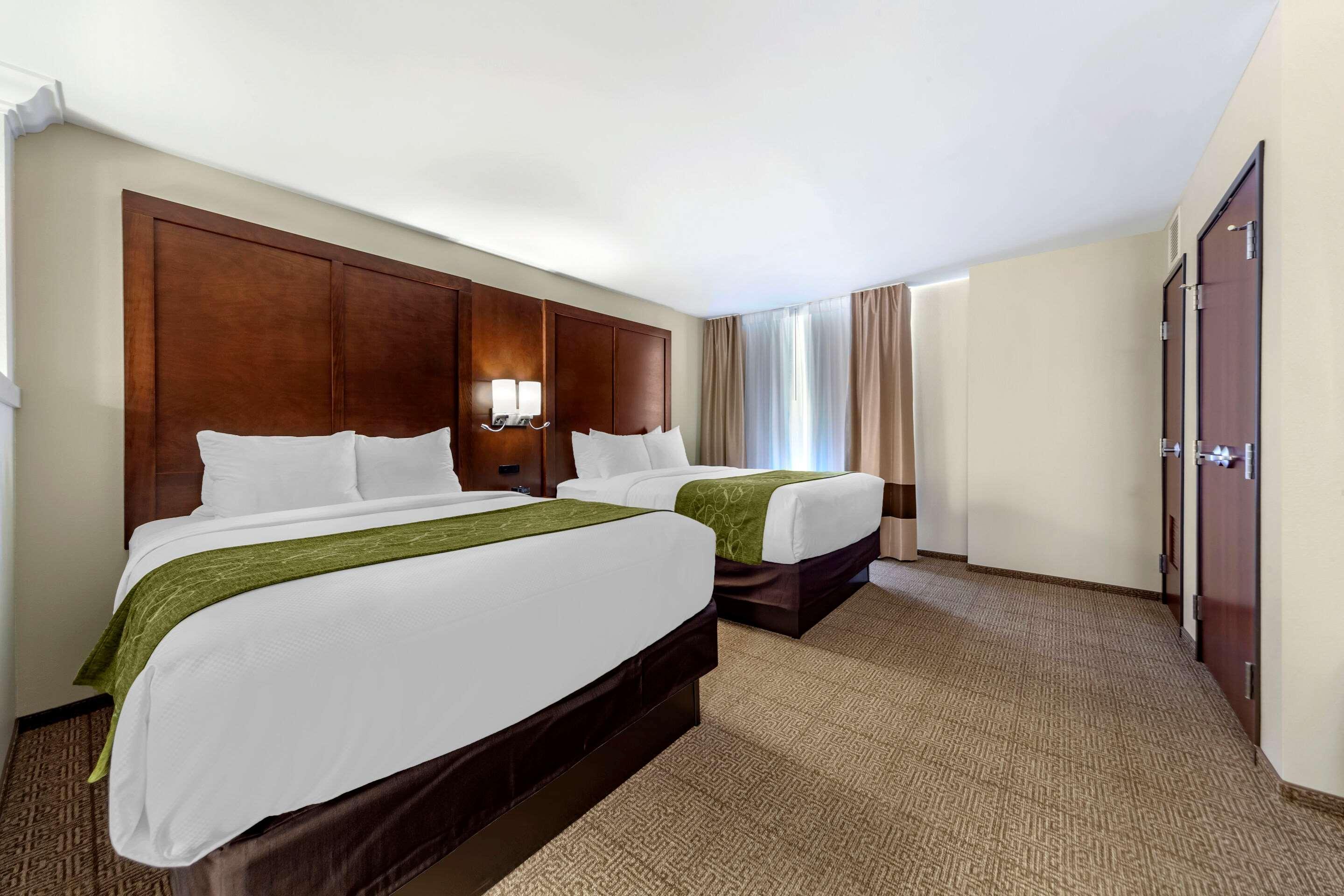 Comfort Suites Grand Island Bagian luar foto