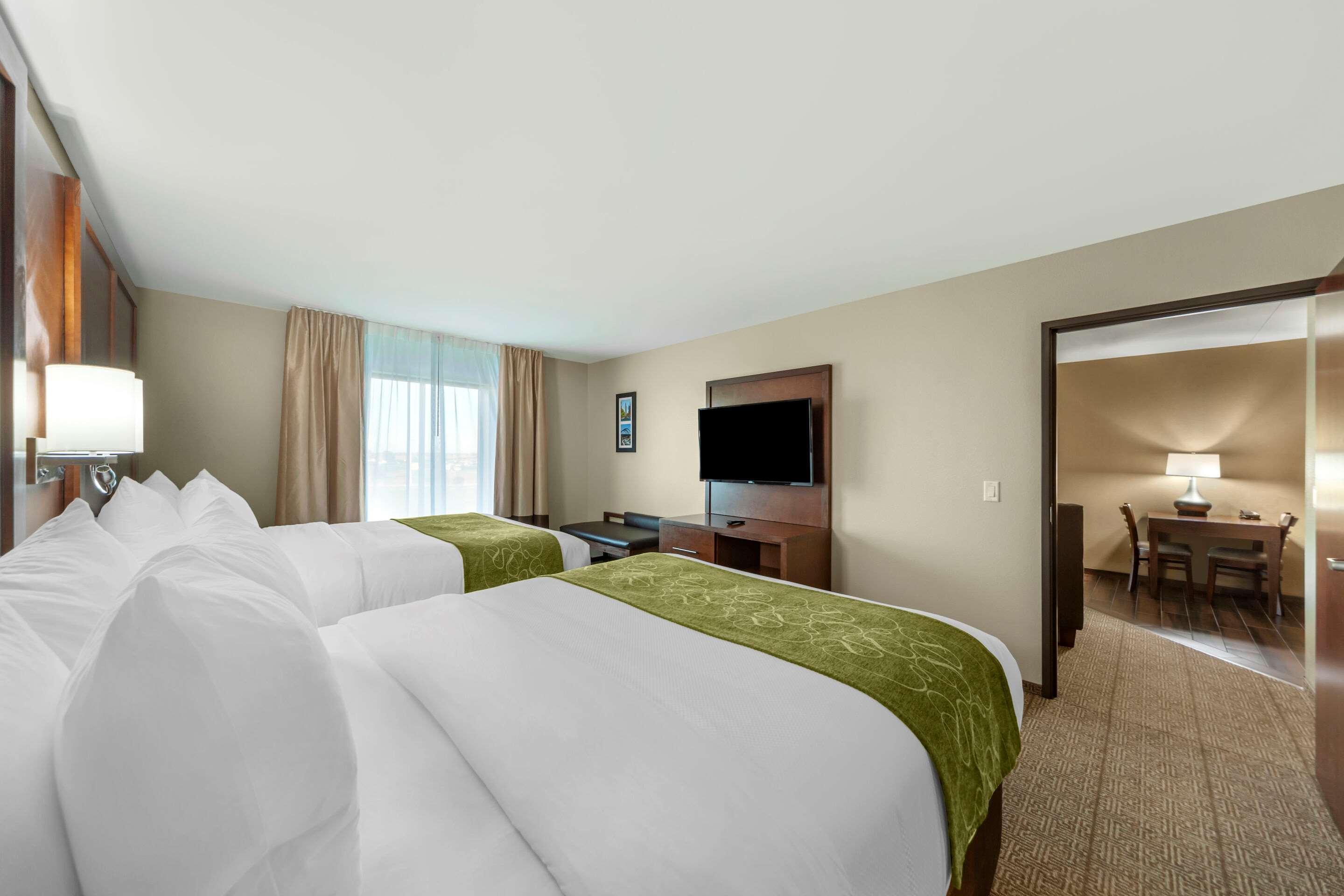 Comfort Suites Grand Island Bagian luar foto