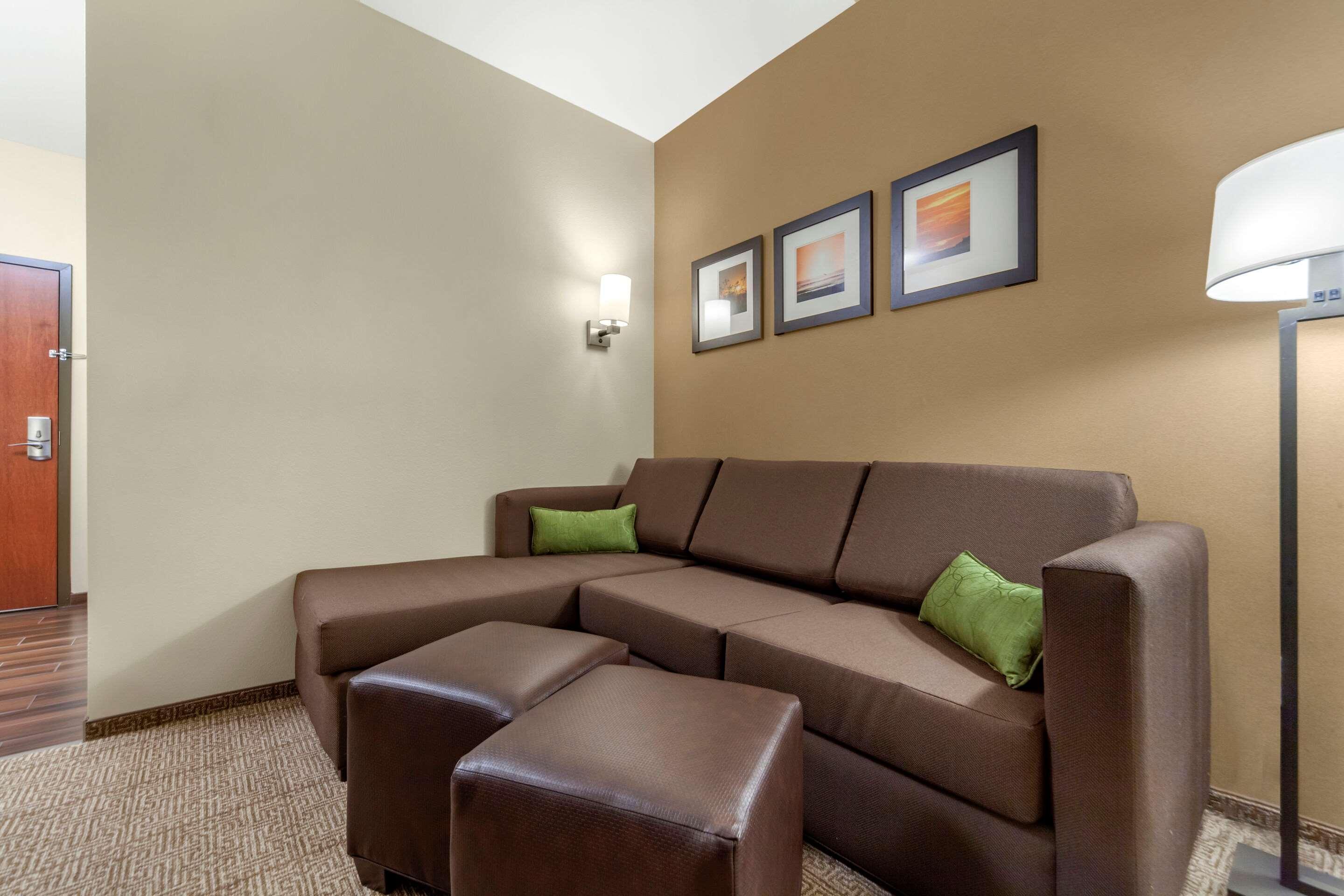 Comfort Suites Grand Island Bagian luar foto
