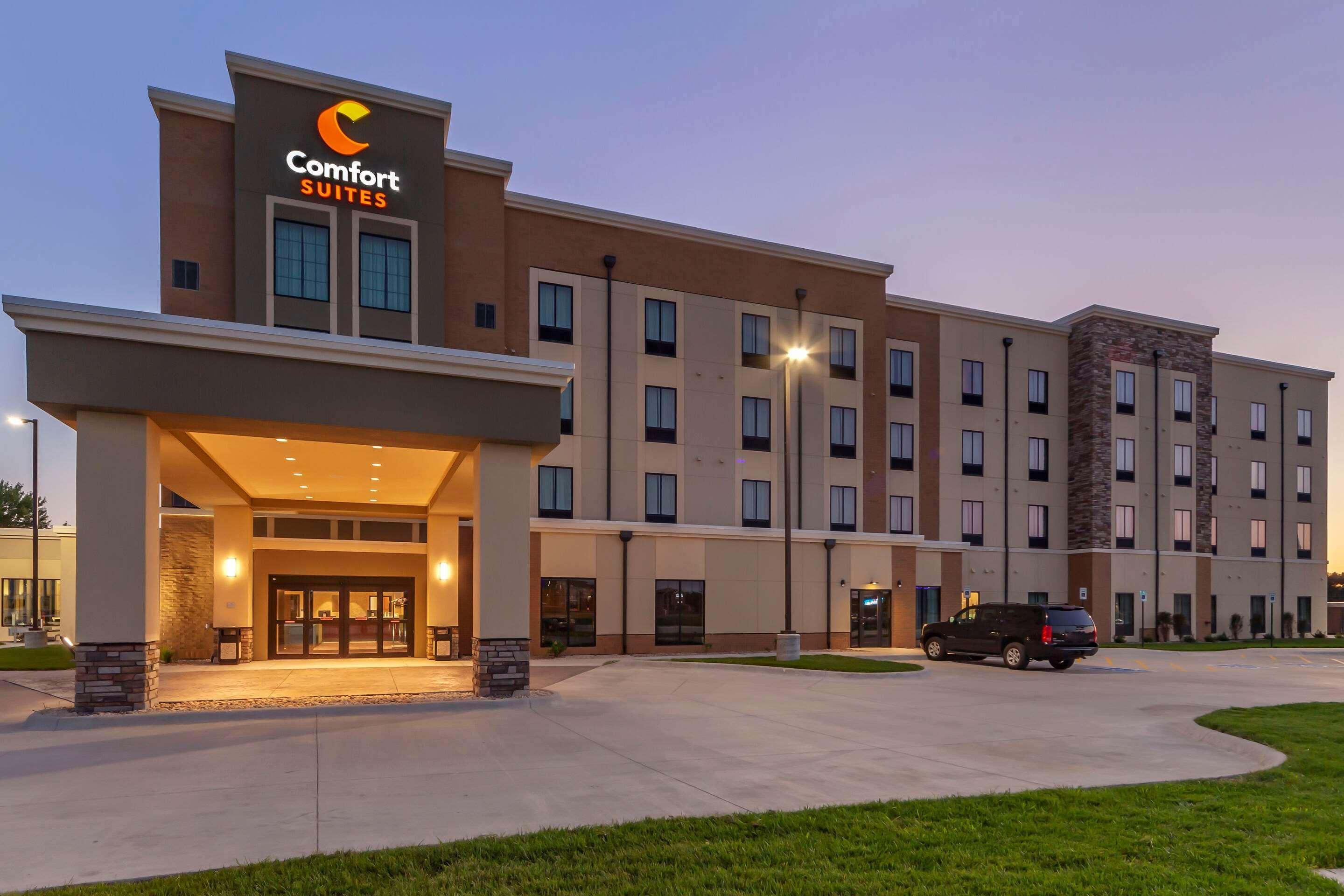 Comfort Suites Grand Island Bagian luar foto