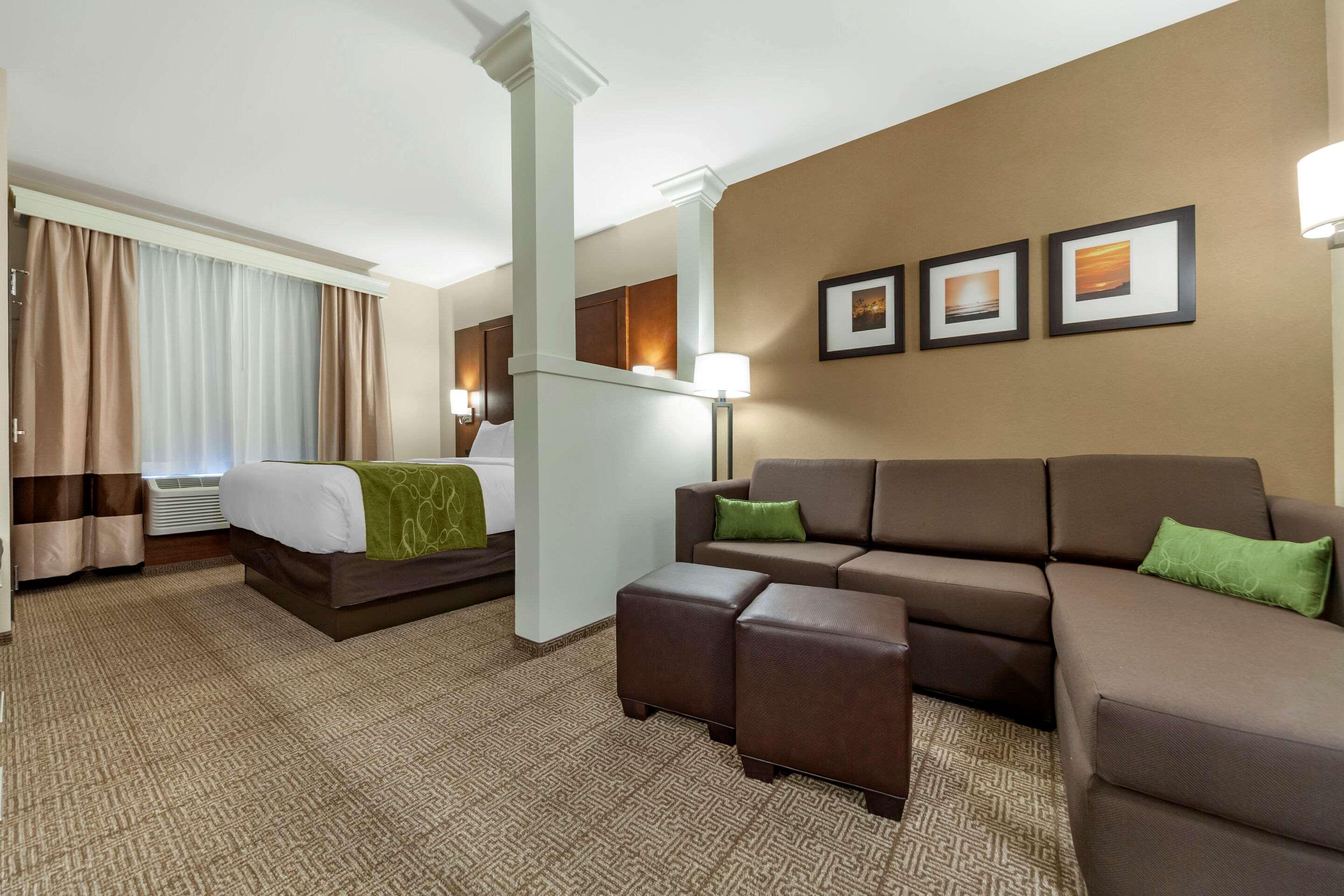 Comfort Suites Grand Island Bagian luar foto